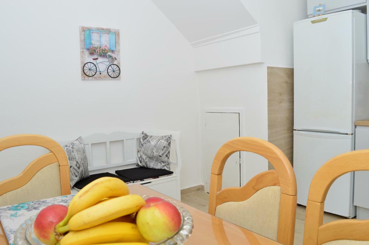Braavos Apartment Sibenik Bagian luar foto
