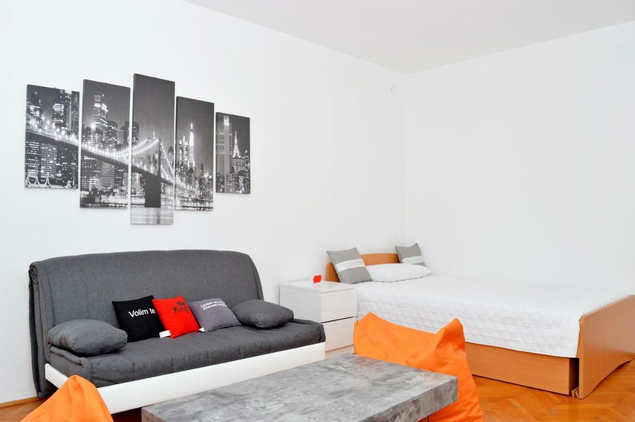 Braavos Apartment Sibenik Bagian luar foto