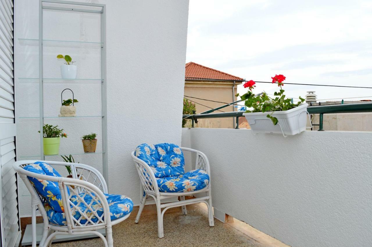 Braavos Apartment Sibenik Bagian luar foto